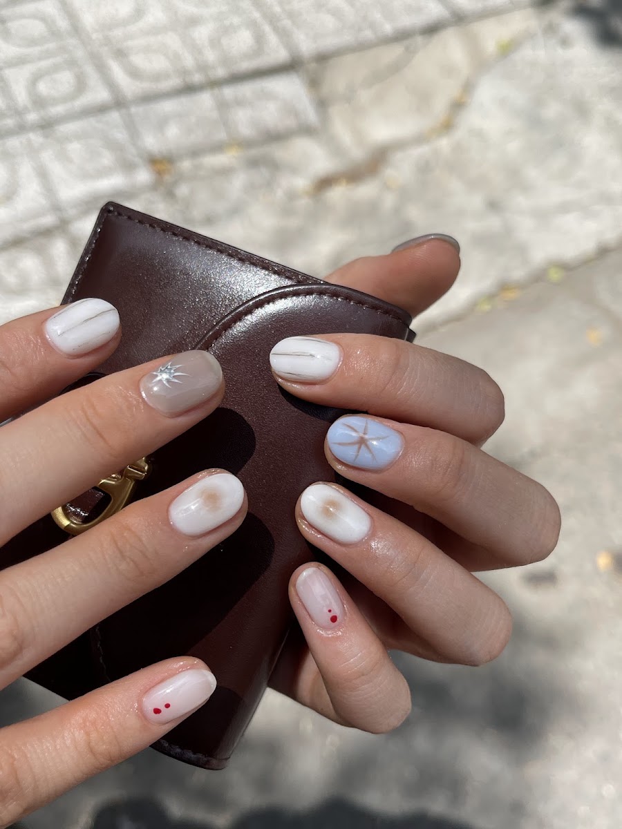 Soft detail — Niena Nails