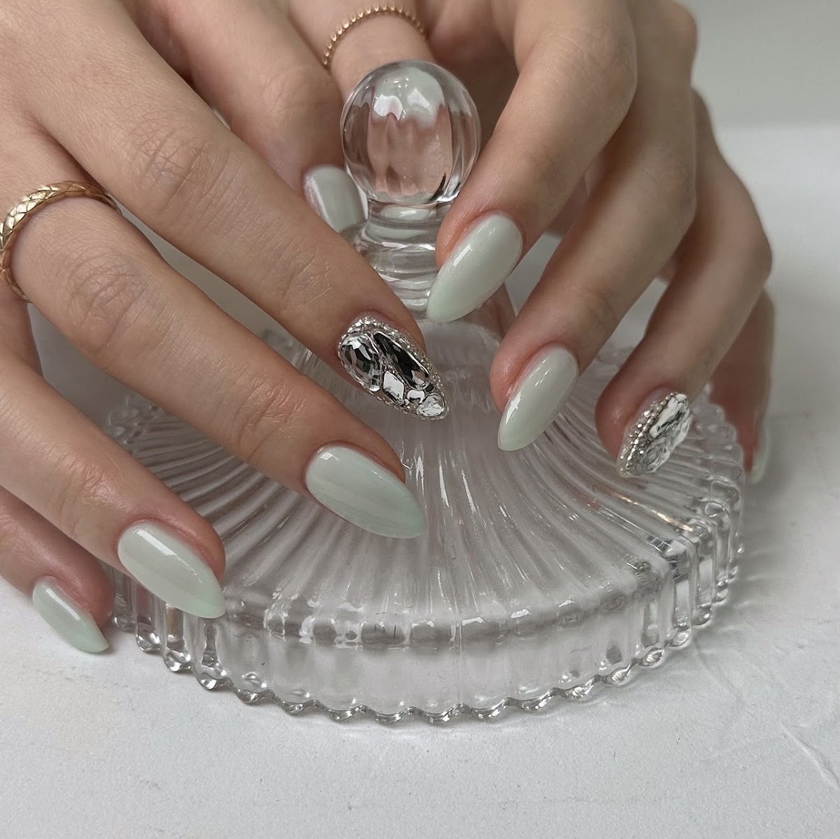 Pearl chrome — Niena Nails